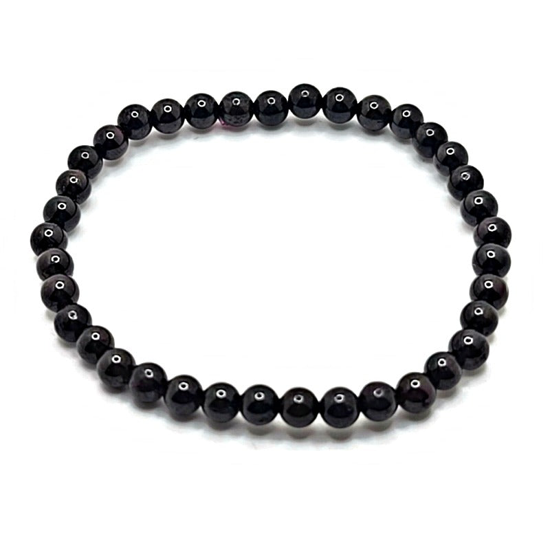 Thorn Ridge Garnet Elastic 5-7 mm Round Bead Bracelet
