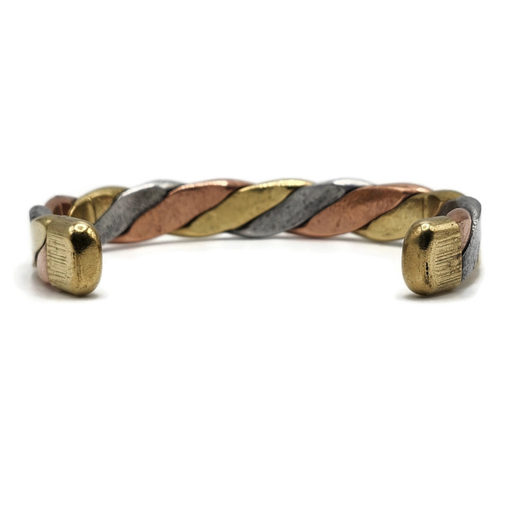 Adjustable three metal twisted bracelet.